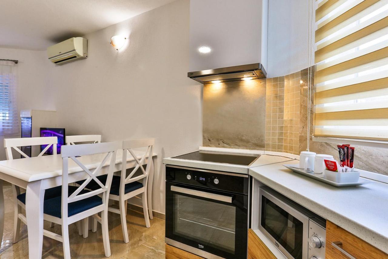 Zara Apartment บุดวา ภายนอก รูปภาพ